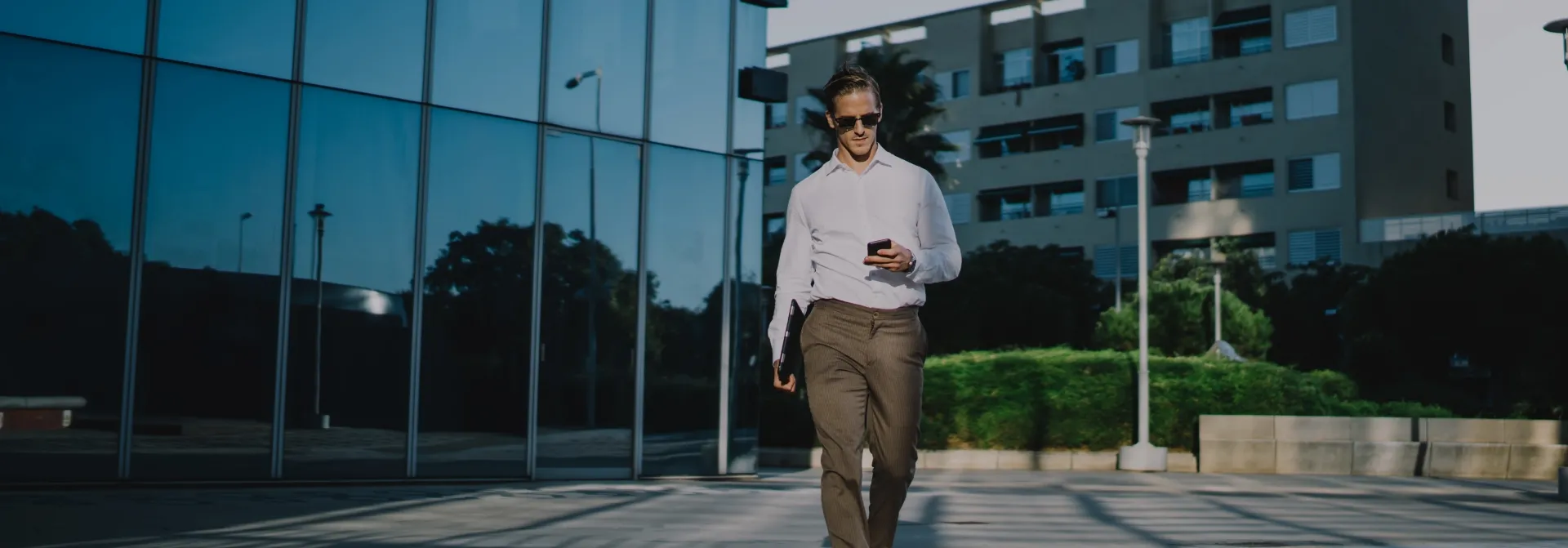 Competitor Profiling & Competitive Intelligence